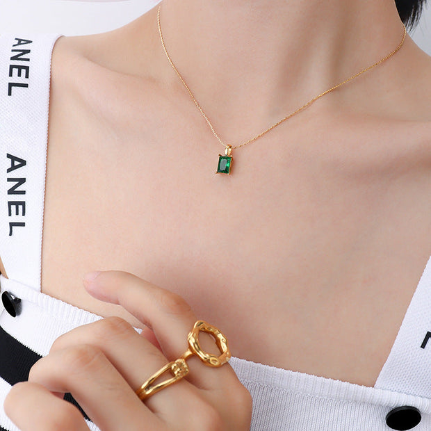 Women's Vintage Emerald Zircon Pendant Necklace