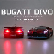 1/32 Alloy Diecasts Metal Toy Car Model Bugatti Divo Toy Vehicles Miniature Car Model With Light Toys For Boys Kids Christmas Gi